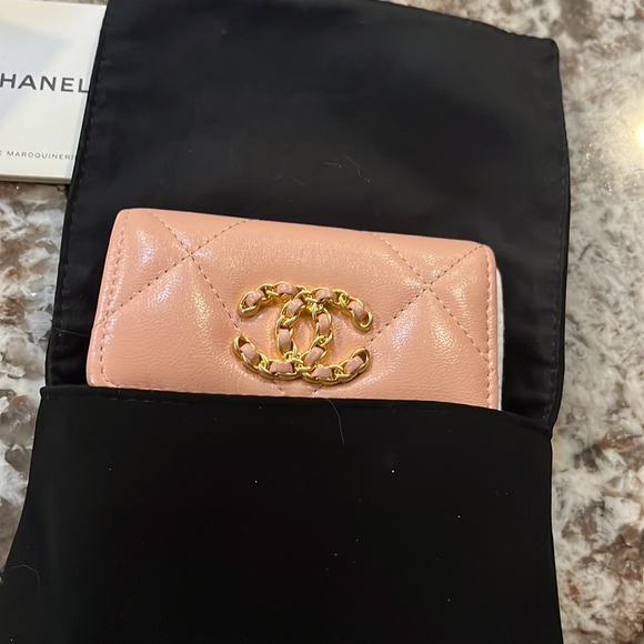 Chanel. Tribfold. Wallet. 19 - Picture 12 of 13